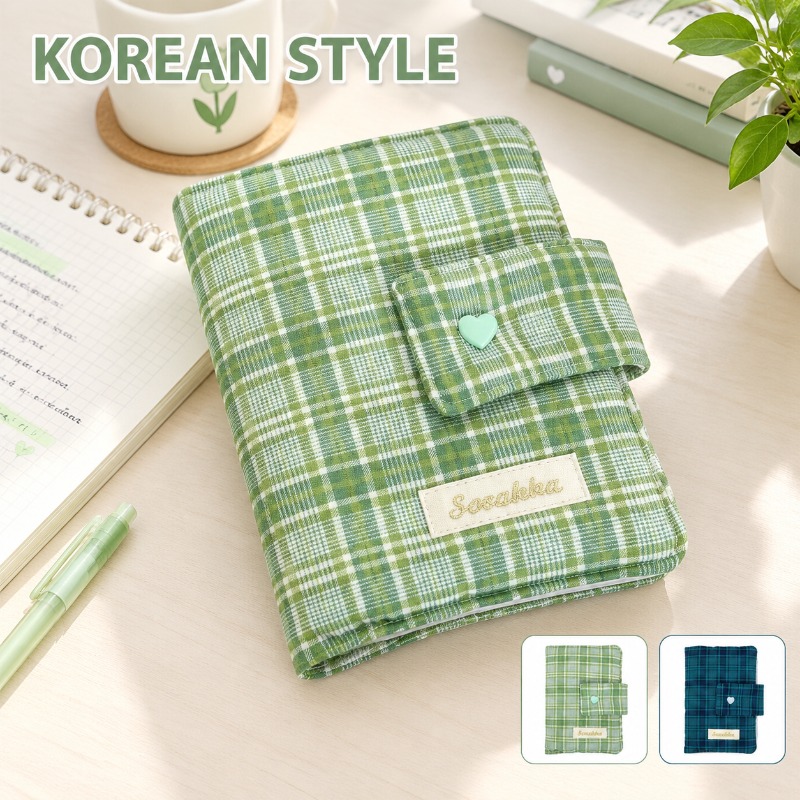 Laptop Sleeve - 緑と白のギンガムチェック柄、手作りのジャーナル用布製カバー、韓国風のエネルギッシュなデザイン、学生用ノートの保護カバー、学校文具。